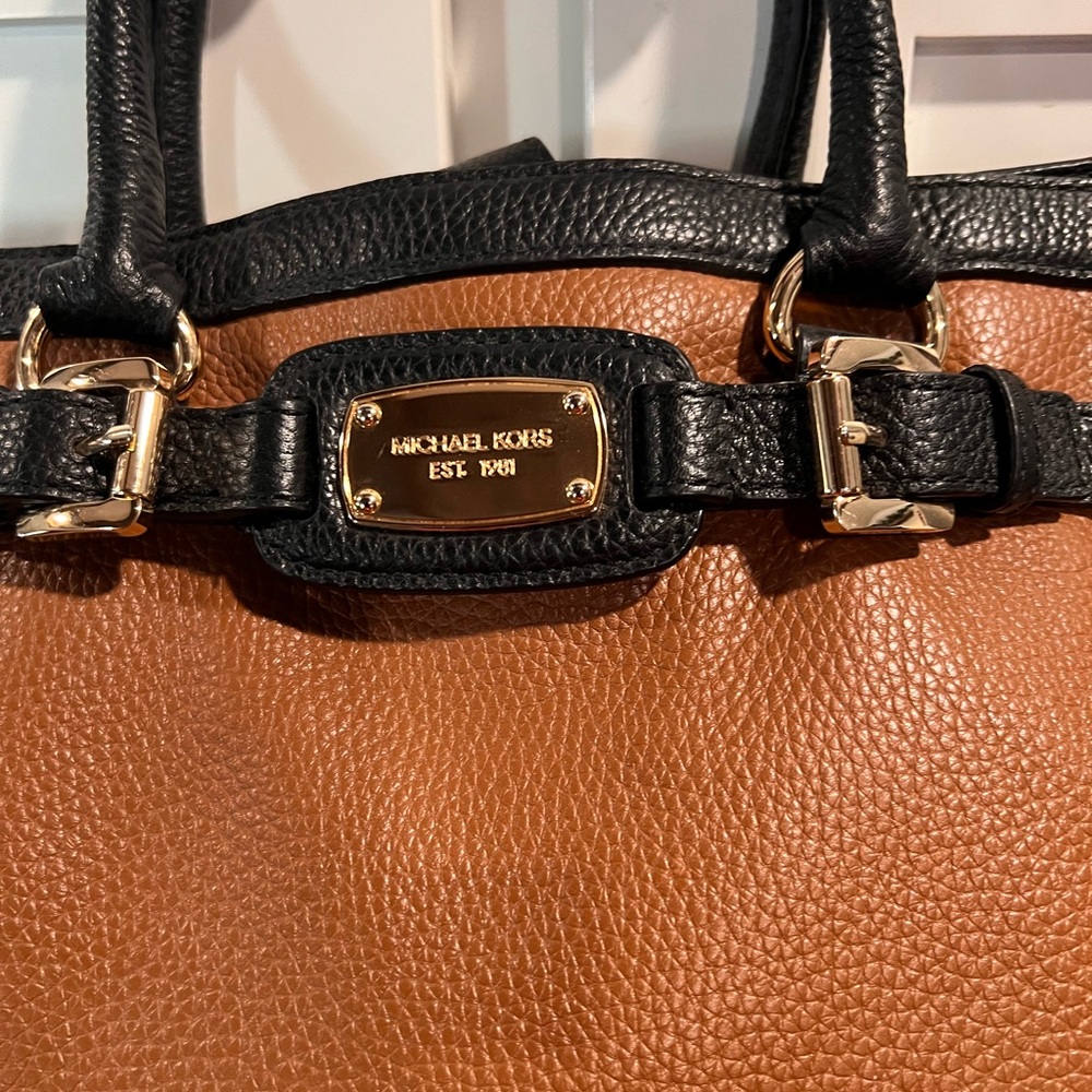 Michael Kors Large Leather Satchel Brown Black Gold Hardware Tote Bag - Picture 4 of 9